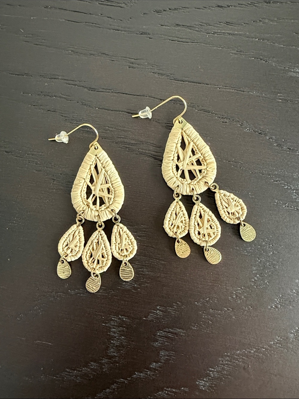 Raffia drop earrings